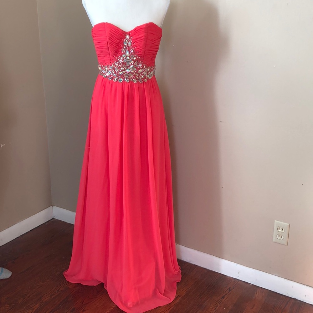 Prom dress